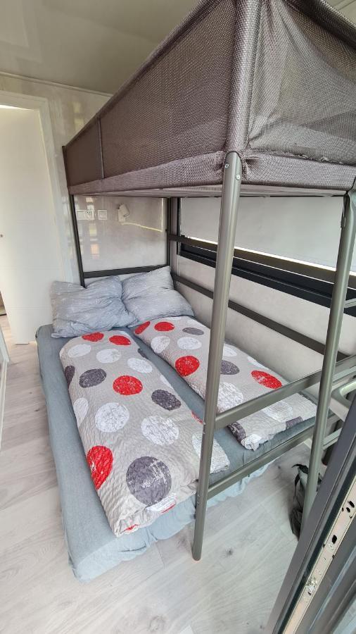 Hausboote Unteres Odertal Hausboot Kranich 호텔 슈베트 외부 사진