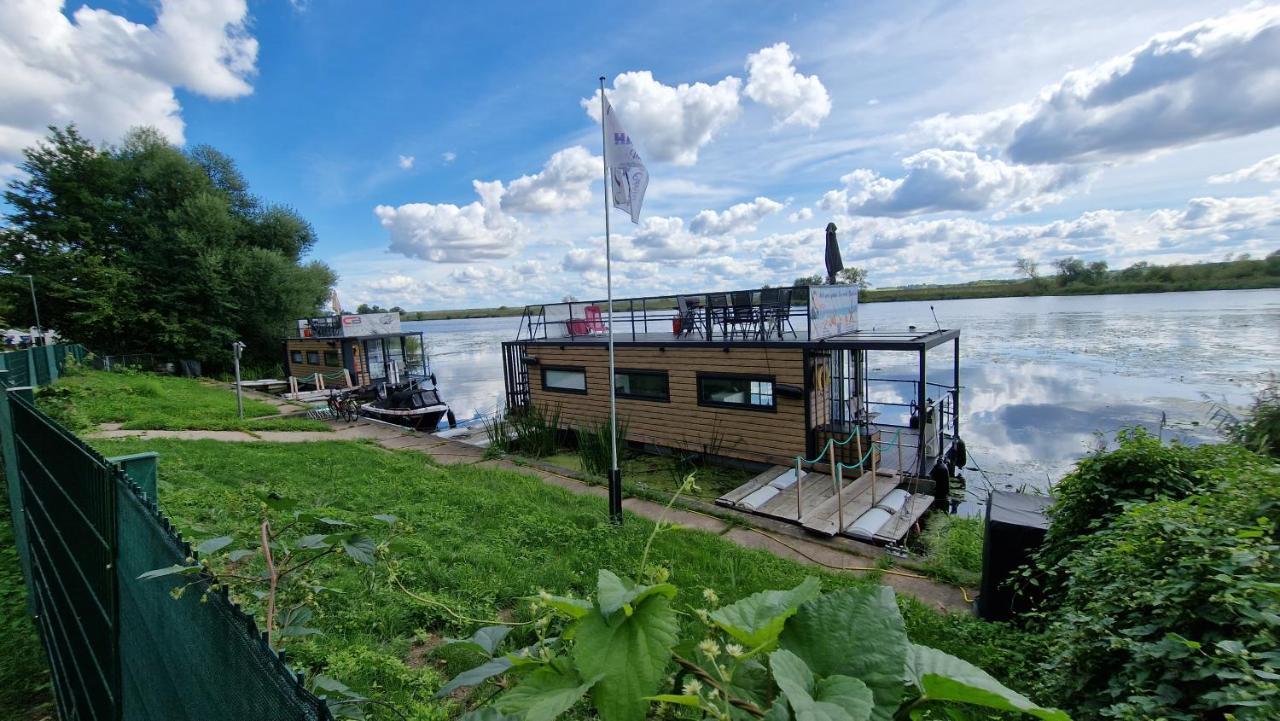 Hausboote Unteres Odertal Hausboot Kranich 호텔 슈베트 외부 사진